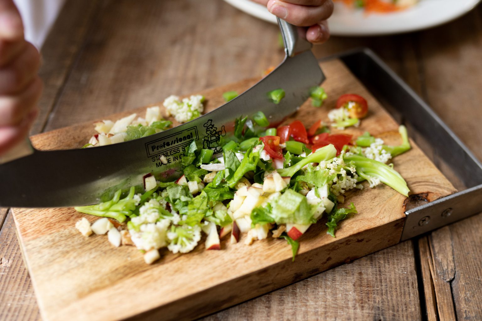 フレンチドレッシングとチョップドサラダ - 【井上糀店】高知県
